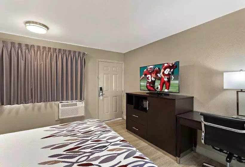 فندق Red Roof Inn Redding