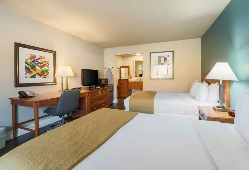 ホテル Rodeway Inn Portland Airport