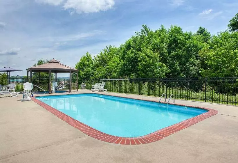 فندق Super 8 By Wyndham Cave City