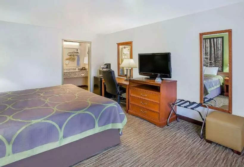 فندق Super 8 By Wyndham Cave City