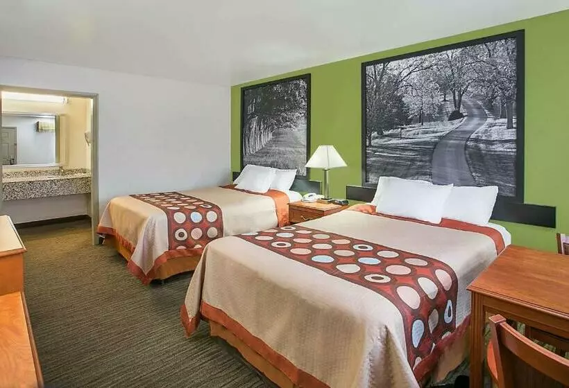 فندق Super 8 By Wyndham Cave City