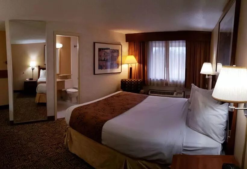 Surestay Plus Hotel By Best Western Black River Falls