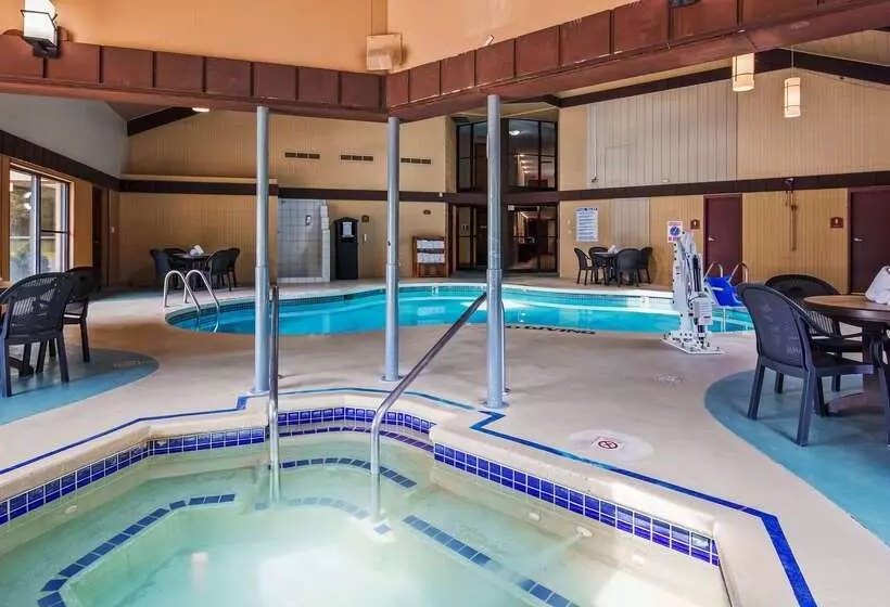 Surestay Plus Hotel By Best Western Black River Falls