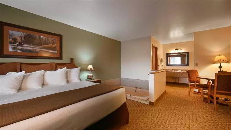 The Ridgeline Hotel At Yellowstone, Ascend Hotel Collection