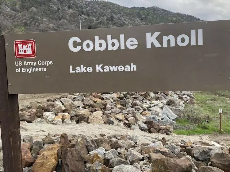 酒店 Western Holiday Lodge