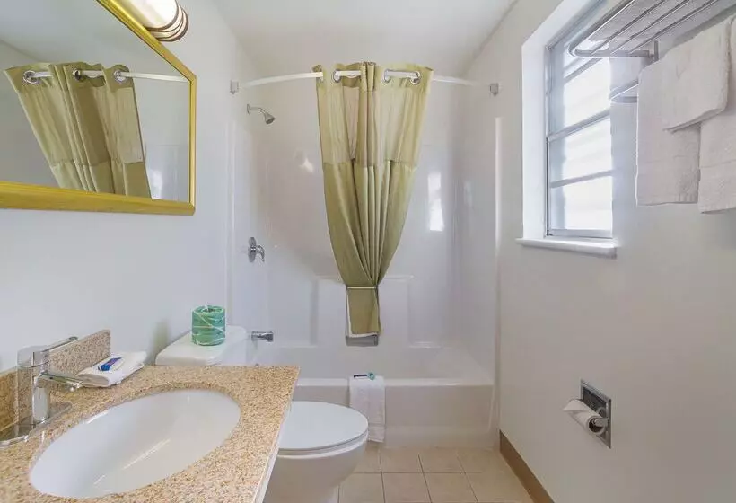 Motel 6 Mechanicsburg