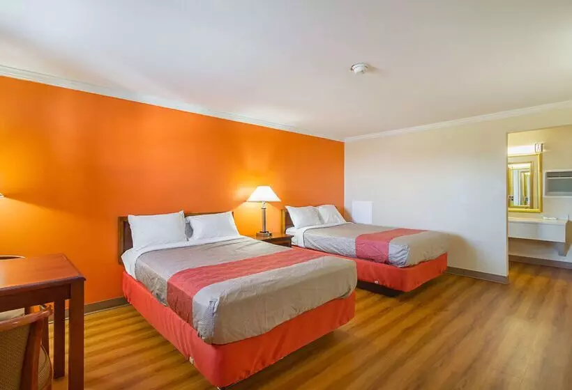 Motel 6 Mechanicsburg