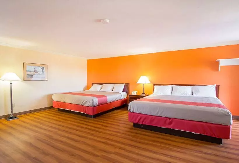 Motel 6 Mechanicsburg