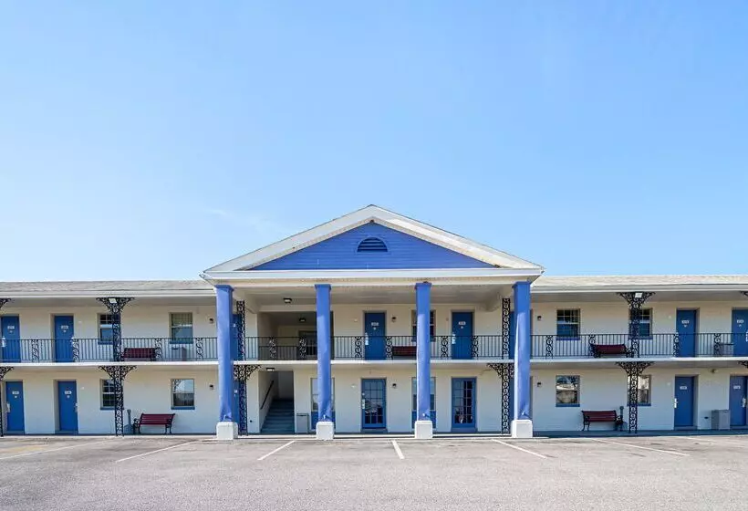 Motel 6 Mechanicsburg