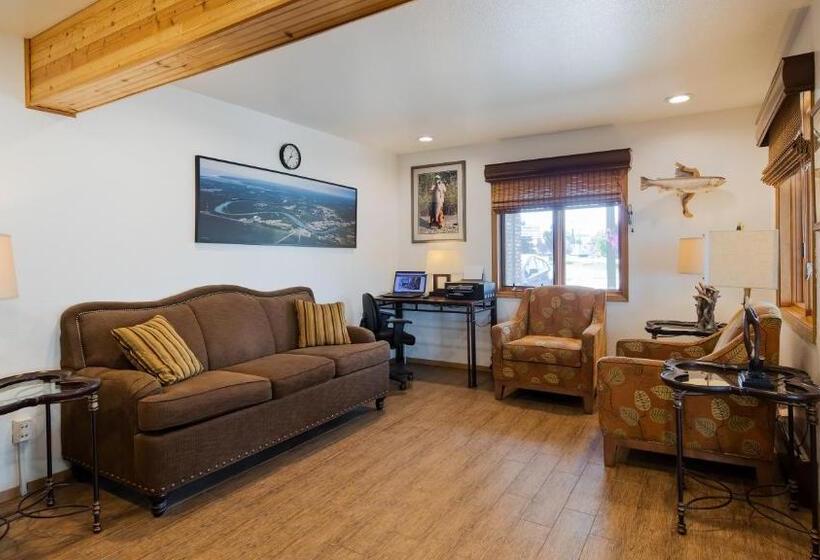 モーテル Best Western King Salmon Inn