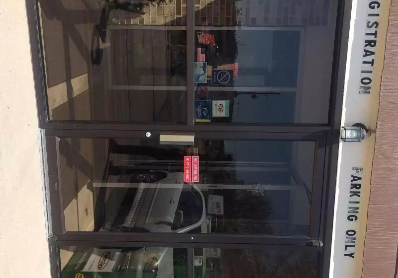 モーテル Island Inn