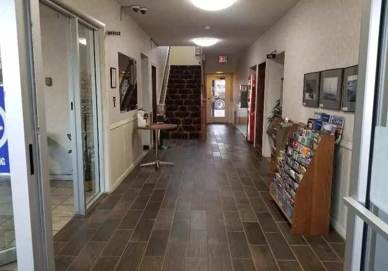 モーテル Island Inn