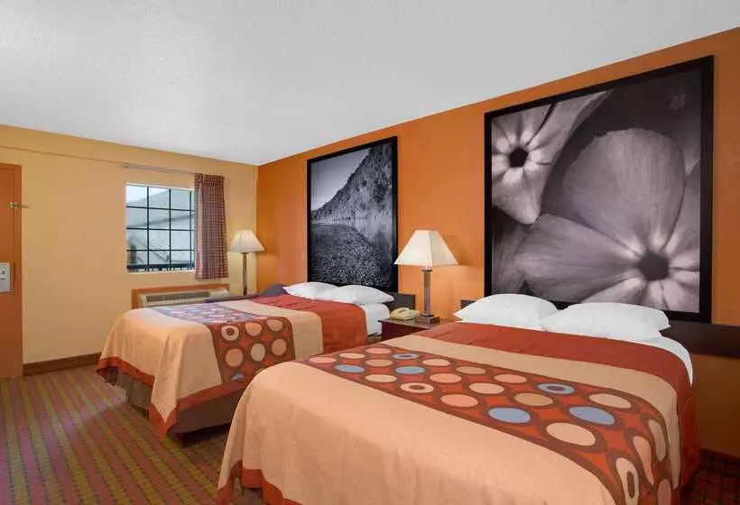 汽车旅馆  Super 8 By Wyndham Monticello Ar