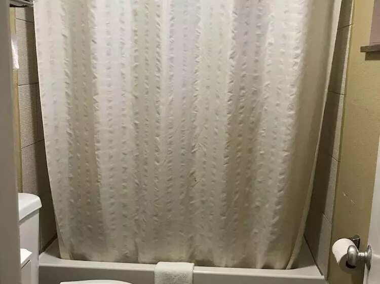 Princess Motel Maryville