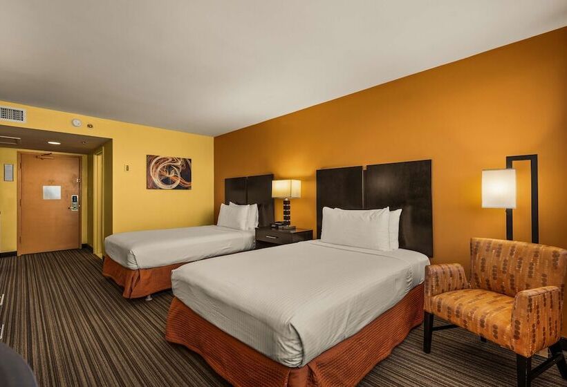 Best Western The Plaza Hotel Honolulu Airport Free Breakfast