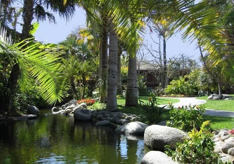 Catamaran Resort Hotel And Spa