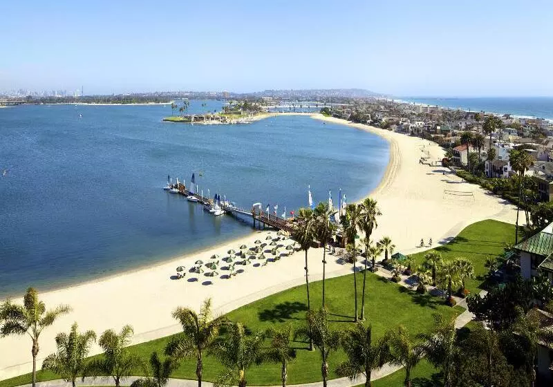 Catamaran Resort Hotel And Spa