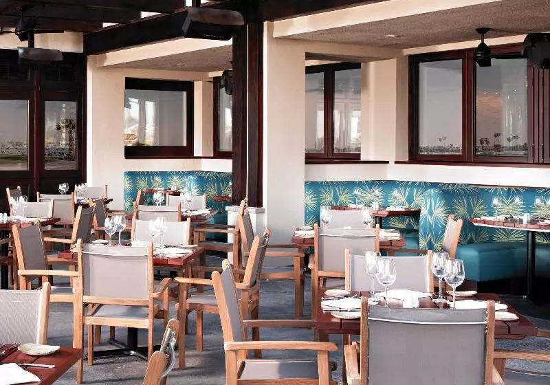 Catamaran Resort Hotel And Spa