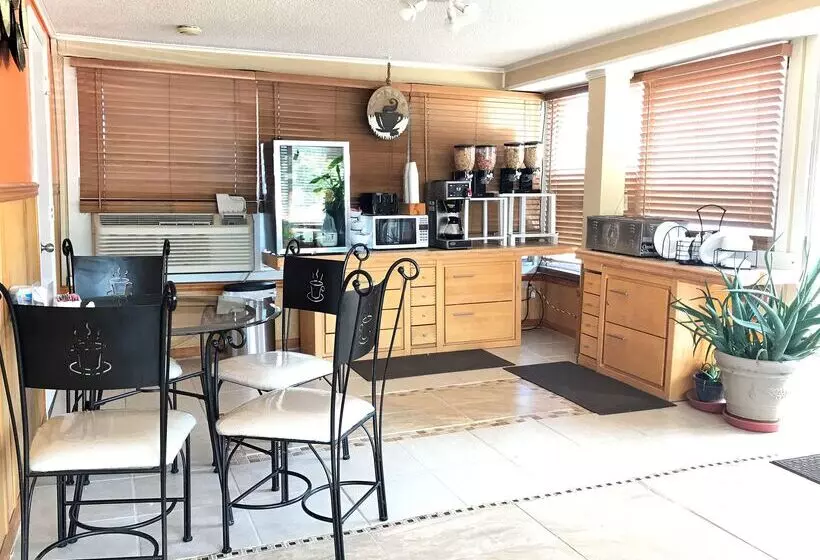 호텔 Americas Best Value Inn & Suites Macon At Sunset Dr