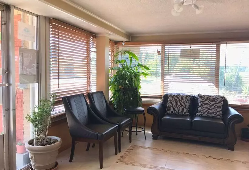 호텔 Americas Best Value Inn & Suites Macon At Sunset Dr