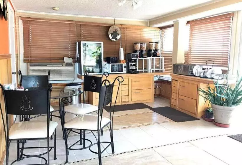 호텔 Americas Best Value Inn & Suites Macon At Sunset Dr