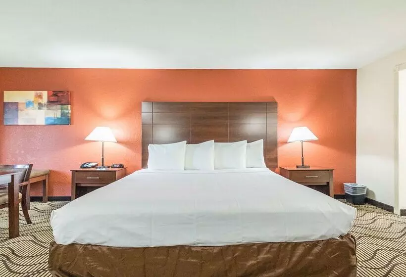 Отель Best Western Roseville Inn