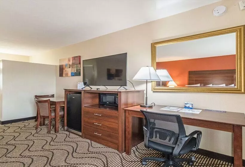 Отель Best Western Roseville Inn