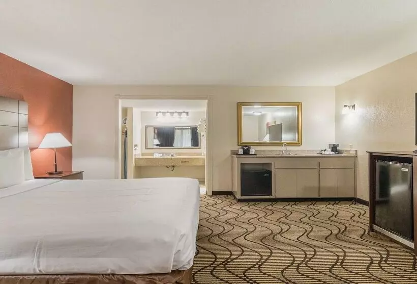 Отель Best Western Roseville Inn