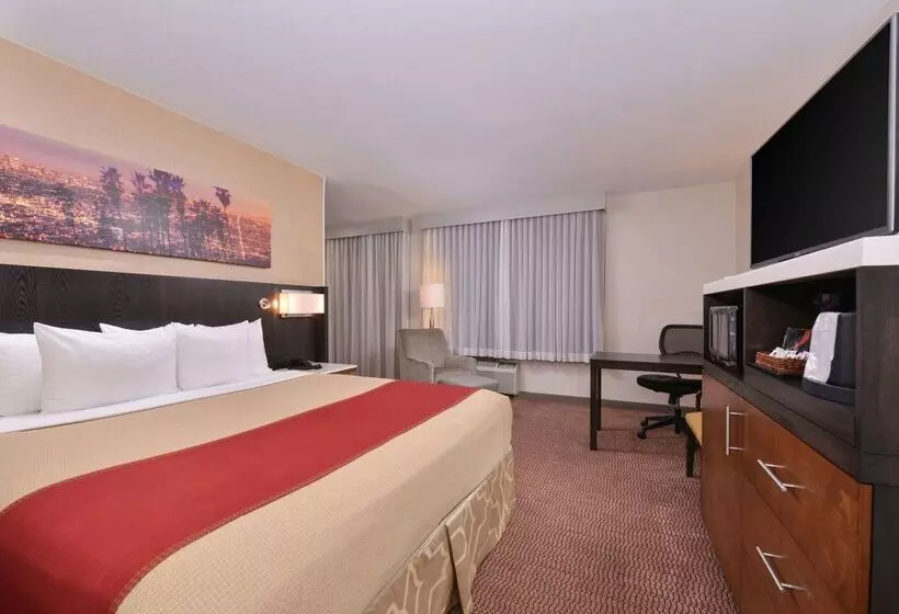 فندق Best Western Royal Palace Inn & Suites