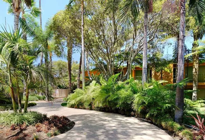 בית מלון כפרי Best Western Seven Seas