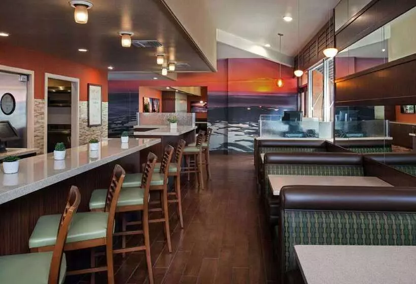 בית מלון כפרי Best Western Seven Seas