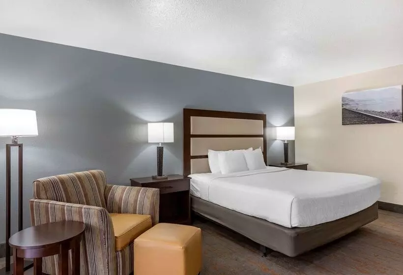 ホテル Best Western Sunridge Inn & Conference Center