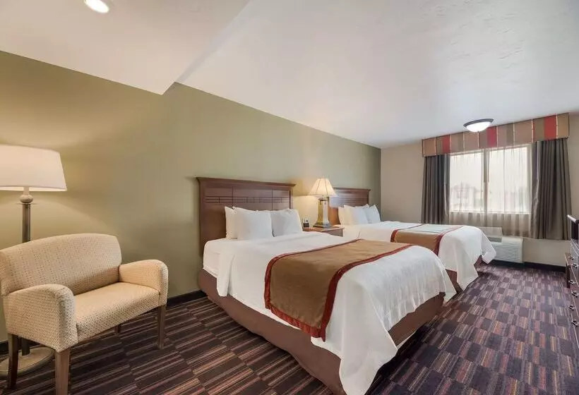 호텔 Best Western Town & Country Inn