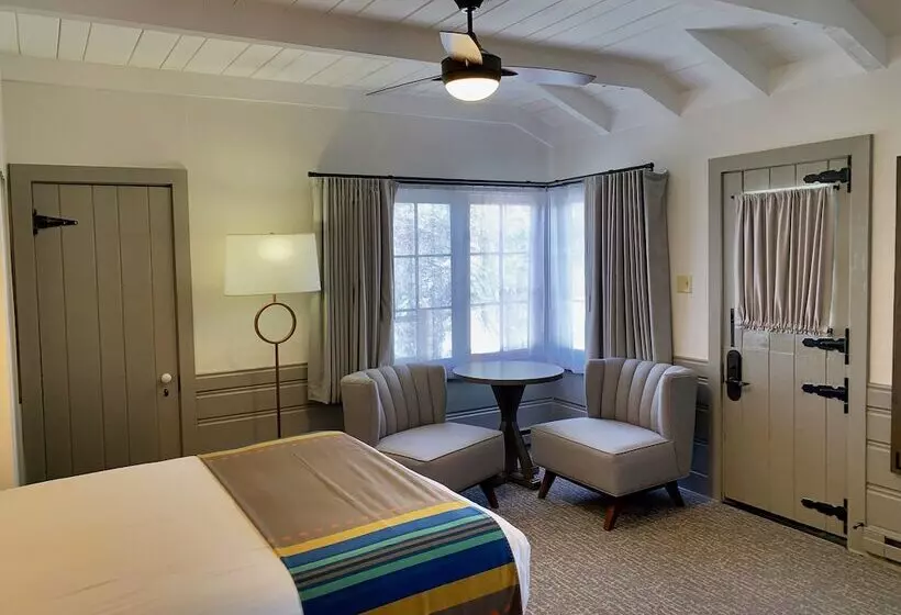 Отель Bright Angel Lodge – Inside The Park