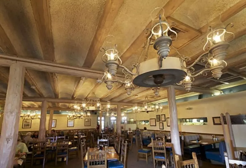 Отель Bright Angel Lodge – Inside The Park