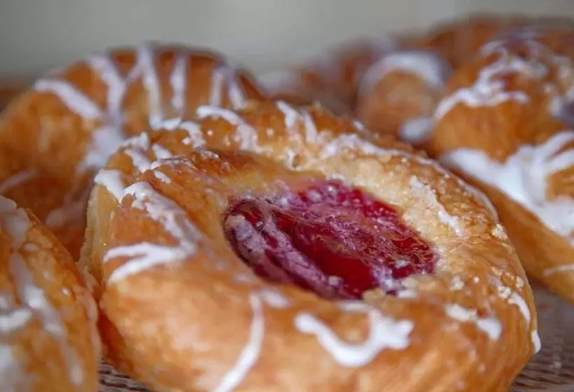 酒店 Carmel Bay View Inn