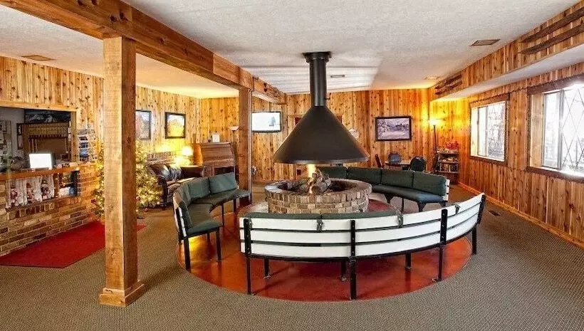 فندق Chateau Apres Lodge