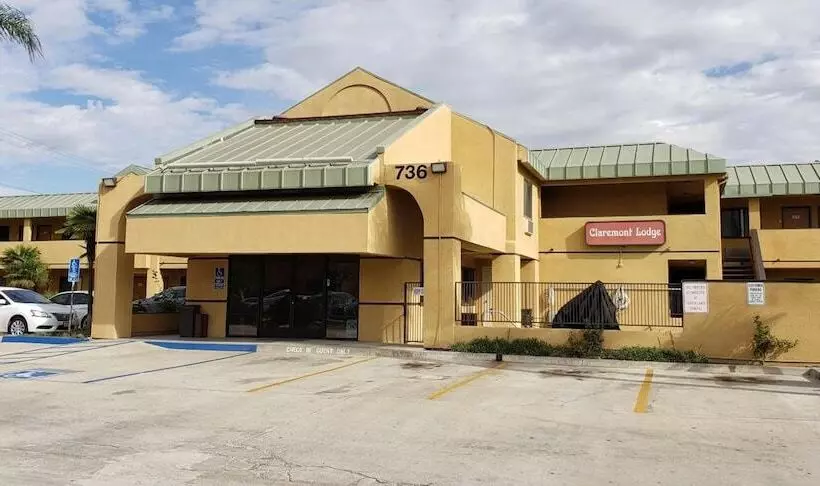 فندق Claremont Lodge