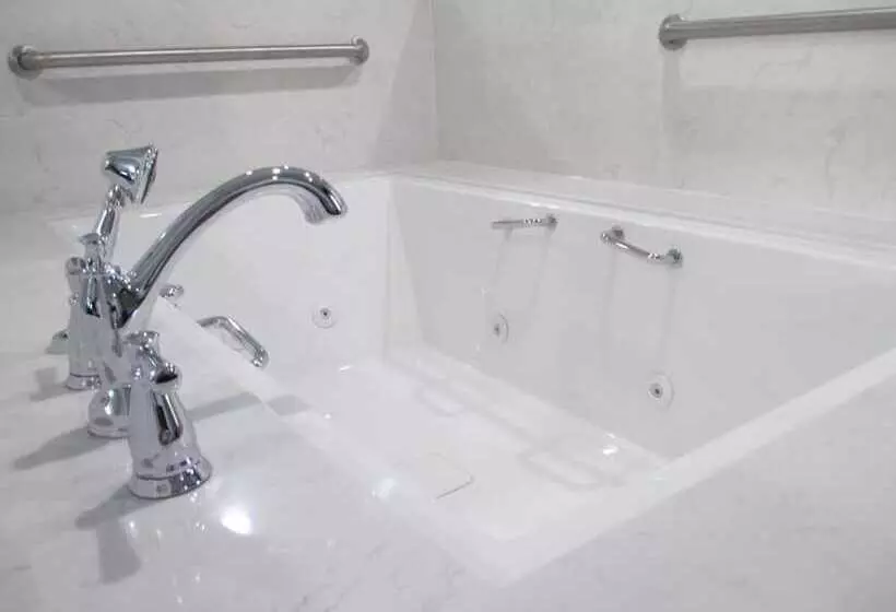 فندق Claremont Lodge