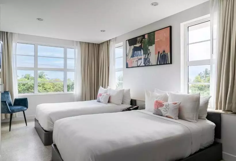 ホテル Clevelander