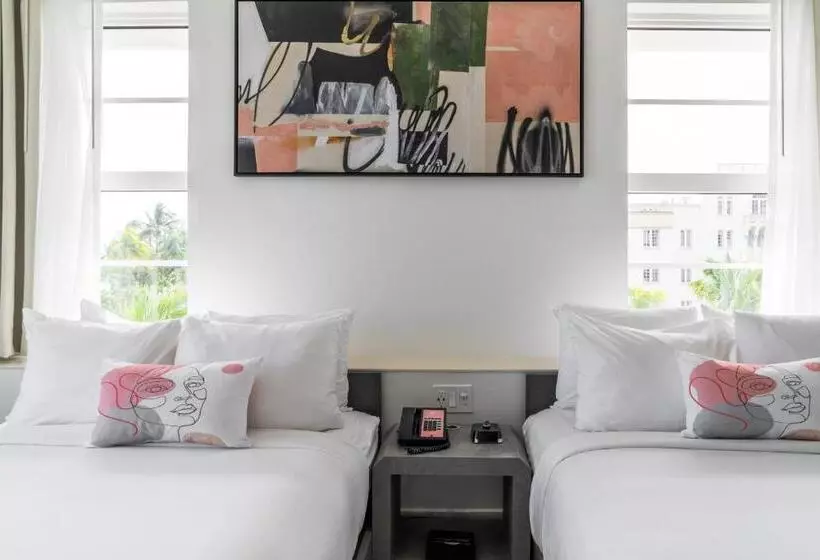 ホテル Clevelander