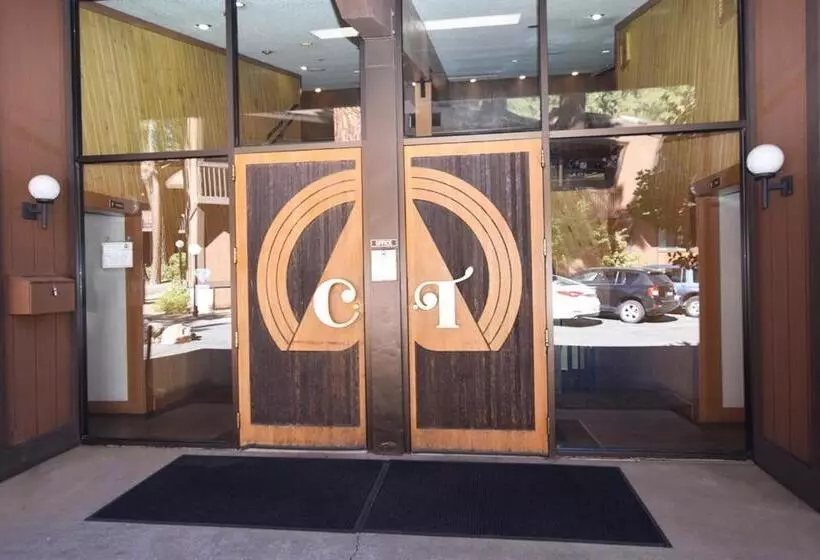 ホテル Club Tahoe Resort