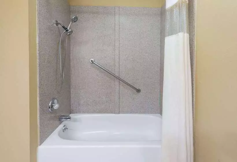 호텔 Days Inn By Wyndham Perryville