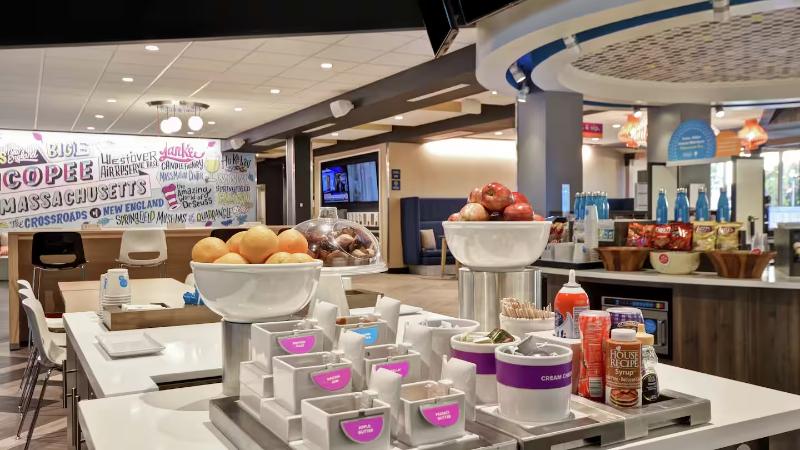 فندق Days Inn Springfield Chicopee