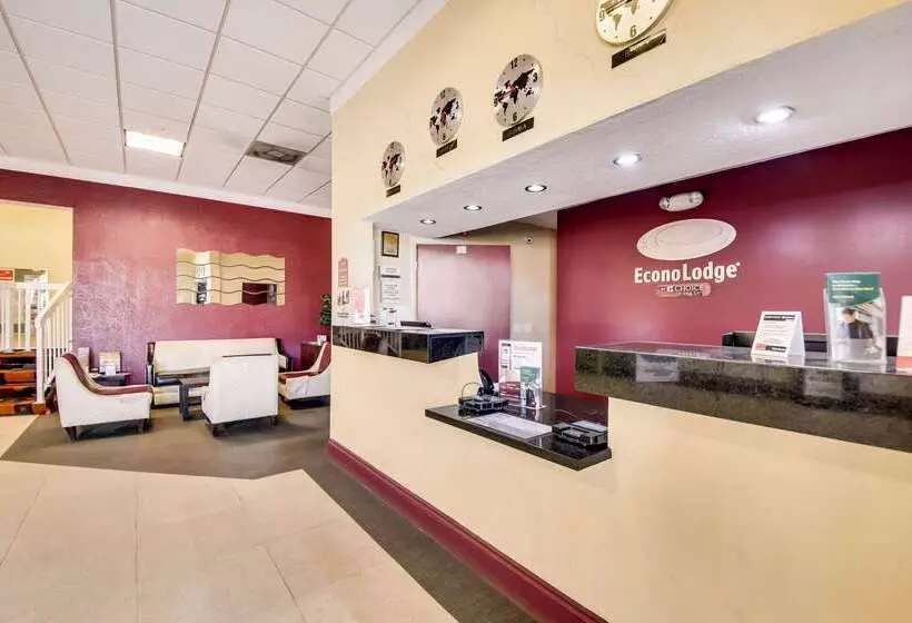 בית מלון כפרי Econo Lodge Busch Gardens