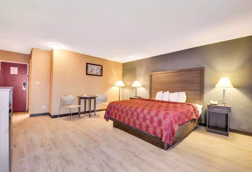 בית מלון כפרי Econo Lodge Busch Gardens