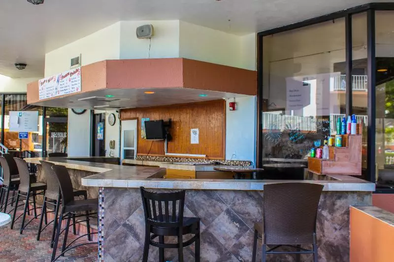 בית מלון כפרי Ft Lauderdale Beach Resort