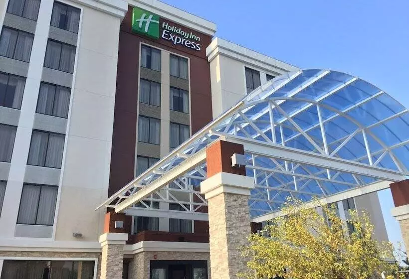 호텔 Holiday Inn Express Chicago Nw   Arlington Heights, An Ihg