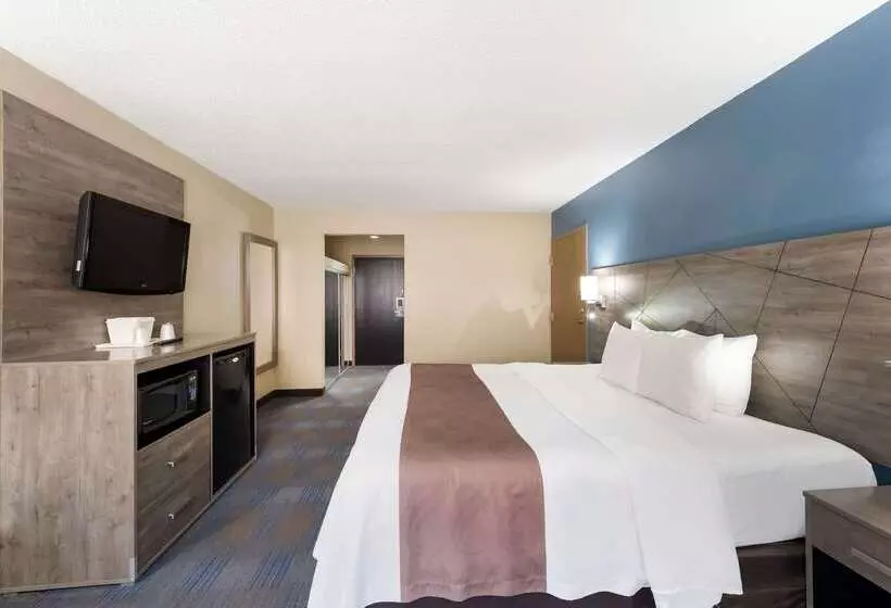 فندق Quality Inn