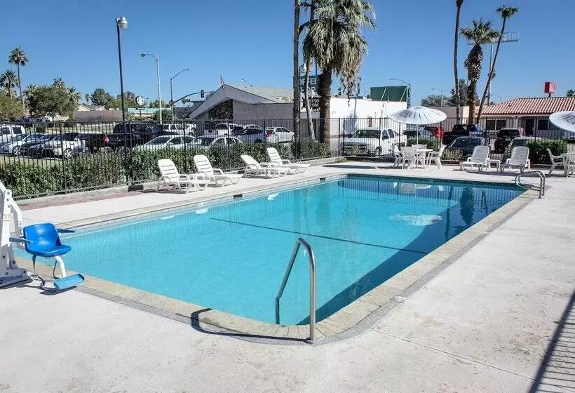 Отель Red Roof Inn Blythe